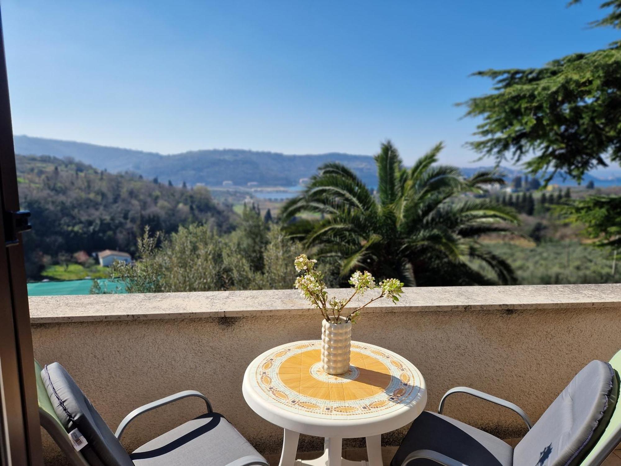 Ferienwohnung House Olive Garden Strunjan Exterior foto