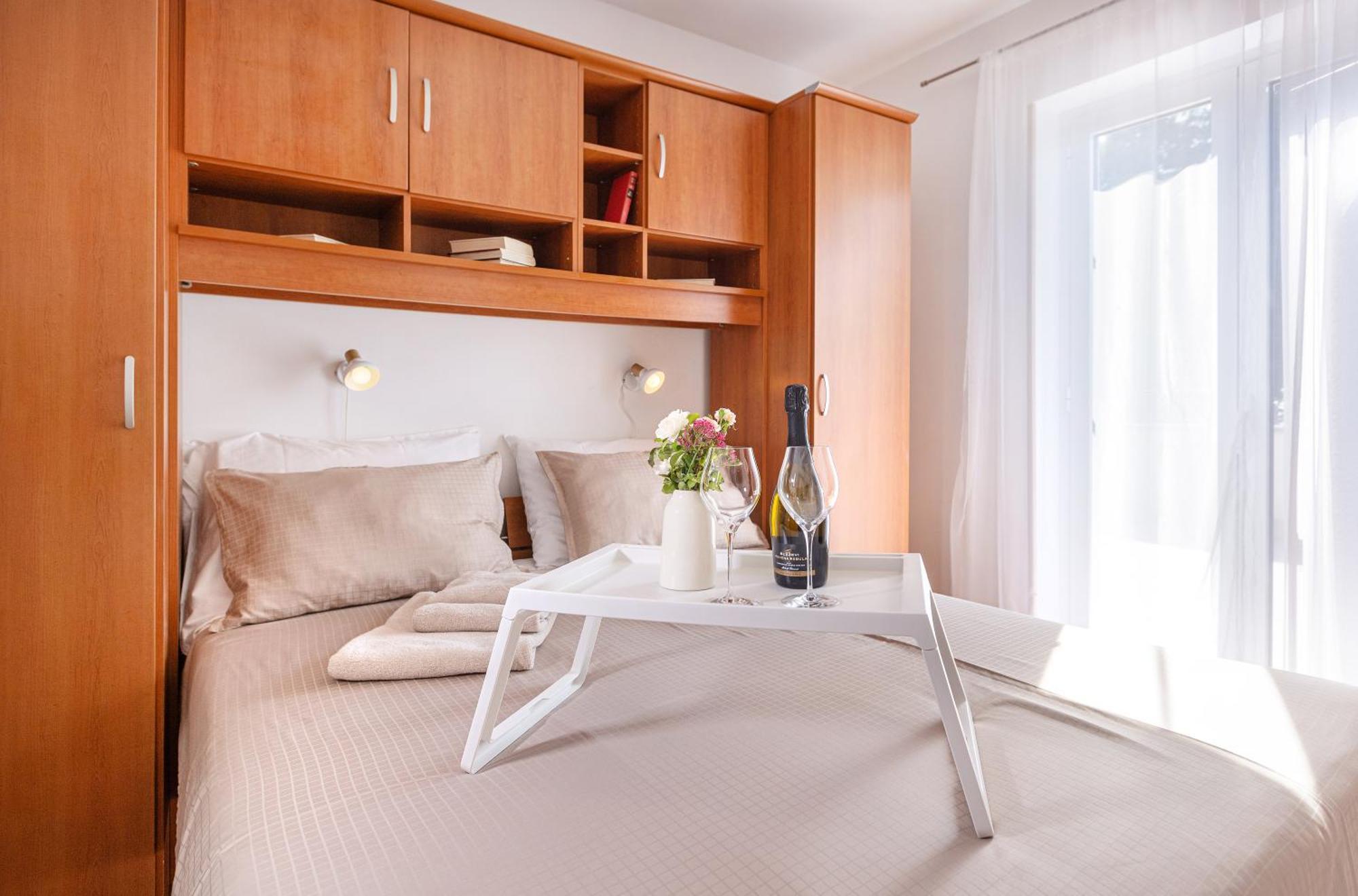 Ferienwohnung House Olive Garden Strunjan Exterior foto